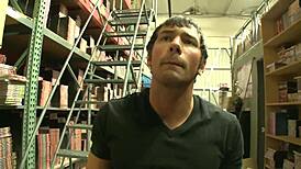 scarlet uses her big boobs to get men sqf 😜