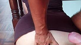 my young housewife stepmom got stuck and i fucked her hard