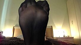 Your daily feet domination dose 😈