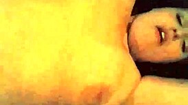 Kandy Kane: Chubby Sri Lankan Housewife Amateur