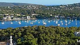 camera lady lyne guides a juicy threesome with deepthroat, doggystyle, and wet pussy licking in outdoor group fun