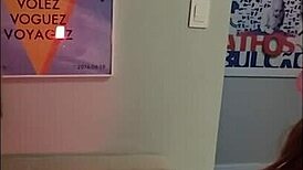 fodendo meia-irm� e gozando nela