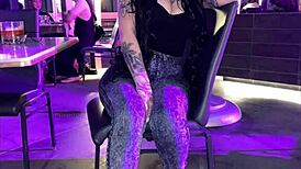 Lady xo jerk off challenge.