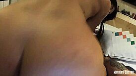 Safada Peituda Fodendo Sem Camisinha Com Seu Cunhado - Teaser - Collab Stellar Bluue