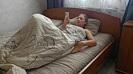 woke up and decided to masturbate to porn for a wet orgasm