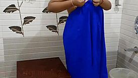 Indian Cheating Wife Fucks Servant in Secret Encounter