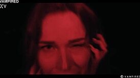 Mag numb vampire punk rock lesbian turns Clemence horny slave 😈.