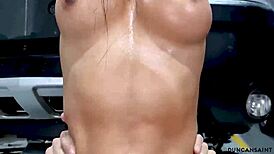 His car broke down but he lucked out with muscular latina bodybuilder.