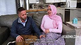 Married Muslim Wife Zoey Foxx Meets Tinder Guy