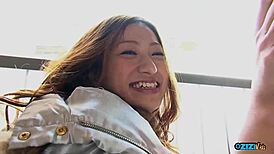 bitch with ripped jeans gets dicks through hole 😈