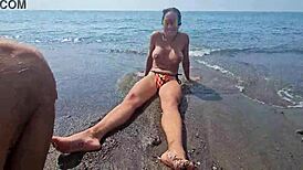 Chat On The Beach Between Voyeurs And Passers-By