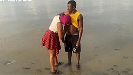 HAVING FUN ON THE BEACH WITH ASIAN PORNSTAR AND EUROPEAN BACKSTAGE!!