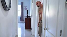 I caught daughter's friend in shower and couldn't resist her fit bod