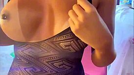 papai noel disse que só ganho presente se eu fizer uma espanhola e ganhar leitinho na boca