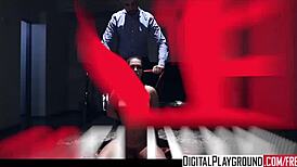 Ass Effect XXX Parody Fucks Hardcore Amateurs