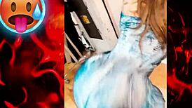 Hot Big-Assed Women Twerk Naked Like Sluts