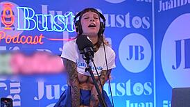 Latina Migrant Achieves Intense Orgasms Deepthroating