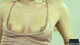 las vegas teen 18+ ria rose gives a dream date striptease