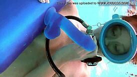 Minnie manga blows dildo underwater sexily