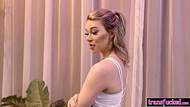 Transfucked Com - Teen Shemale Yoga Instructor Emma Rose Fucks Big Ass Teen Jewelz Blu