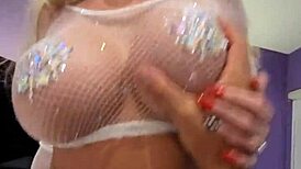 Met A Stranger On The Dance Floor And Took Off The Condom For A Dirty Creampie