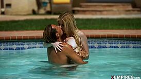 Nikki Sweet Feels Intense Erotic Pleasure. While Catching Big Cock.