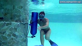 Minnie manga blows dildo underwater sexily