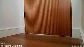 horny housewife gets creampie cherry kiss