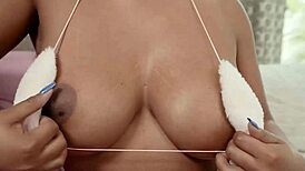 Evie Christian Flashes Titties For Cash Boards Bang Bus Anal