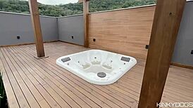 beautiful big ass real estate agent shows her skills to close a deal