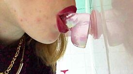 violette des étoiles gives a sloppy blowjob to her dildo