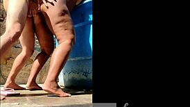 me salio caro bañarme en el patio termine con el culo full de semen