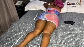 delivery guy was made to make her squirt and cum full video on red