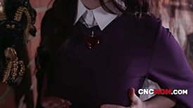 Freeuse Queen And Snowhite Fuck Lucky Elf Casually