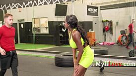 Curvy ebony's exercise routine- naomi foxx