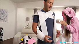 Horny teen 18+s gia derza and vanna bardot go trick or treating on halloween