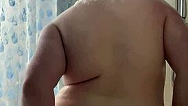 showering with the chubby goth girl. 😊