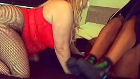 Dru vs Juicy UK Pawg Milf Chick in Blowbang Action