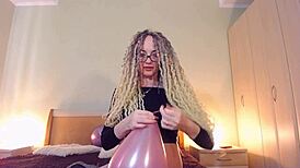 Hey curvy big tit mommy-in-law pops balloon fetish custom video