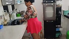 thirsty big ass stepmom risks fucking stepson's friend no pregnancy