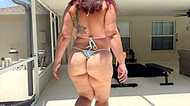 BBW with Massive Tits and Huge Ass Shakes Her Rainbow Snake Body!