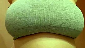 huge titty sarah's voluptuous curves captivate