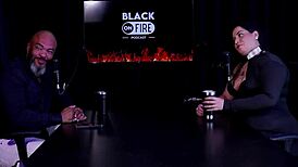 Massage starts hourly but ends with her sucking sitting and grinding on client