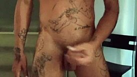 Banana food insertion demonstration video