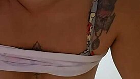 Trying to Convince My Man to Dump His Wife