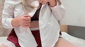 nvizli flashes ass tits in hot web chat session