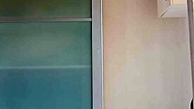 Banana food insertion demonstration video