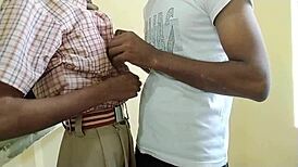 Desi village student pounds schoolgirl girlfriend raw in the wild! 🌳🍆