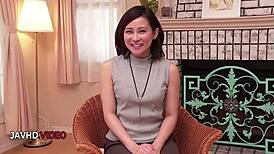 kinky japanese ameri koshikawa deepthroats then gets pussy hammered hard