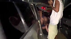 eu e os amigos comemos as gostosas na rua todo mundo olhando 🔥👀